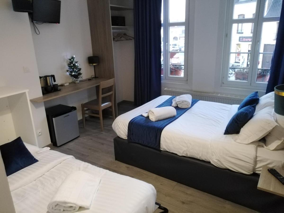 Les Remparts Hotel La Madelaine-sous-Montreuil Bagian luar foto